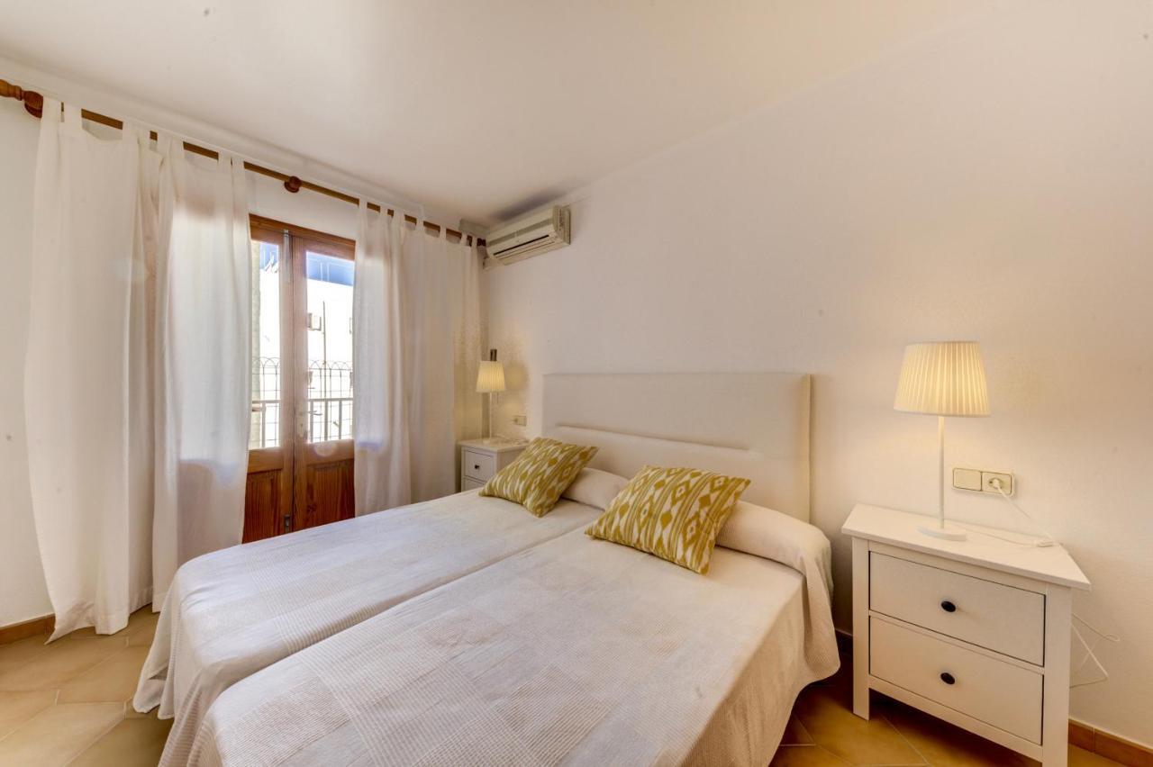 Beachfront Apartment Simar By Sealand Villas Port de Pollenca Exterior photo