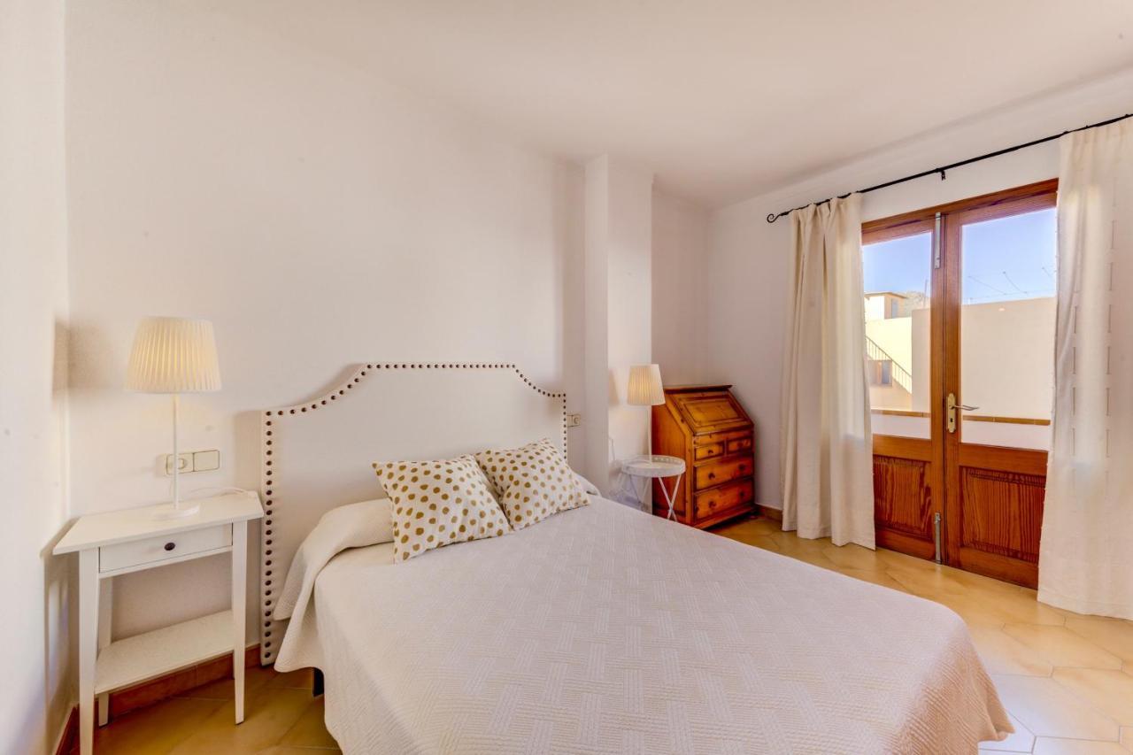 Beachfront Apartment Simar By Sealand Villas Port de Pollenca Exterior photo